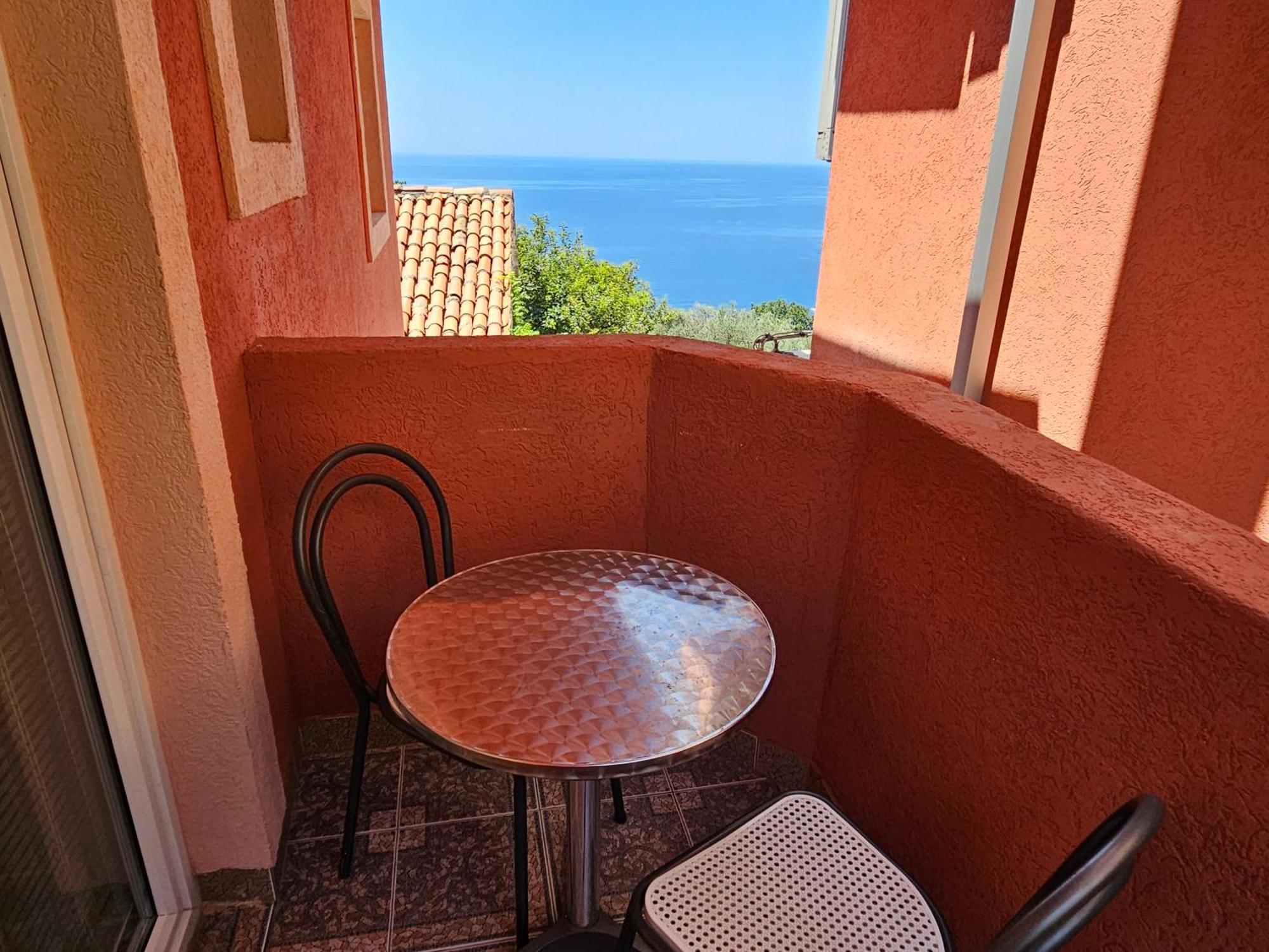 Apartments Drobni Pijesak Petrovac Chambre photo