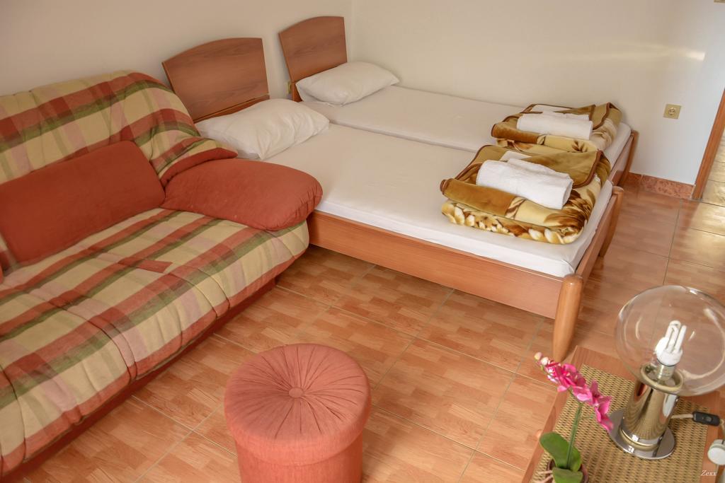 Apartments Drobni Pijesak Petrovac Extérieur photo
