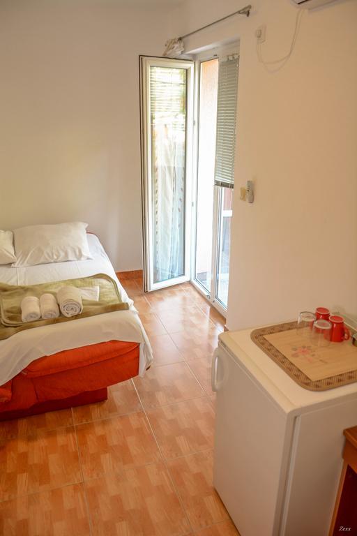 Apartments Drobni Pijesak Petrovac Extérieur photo