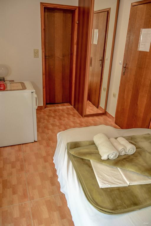 Apartments Drobni Pijesak Petrovac Extérieur photo