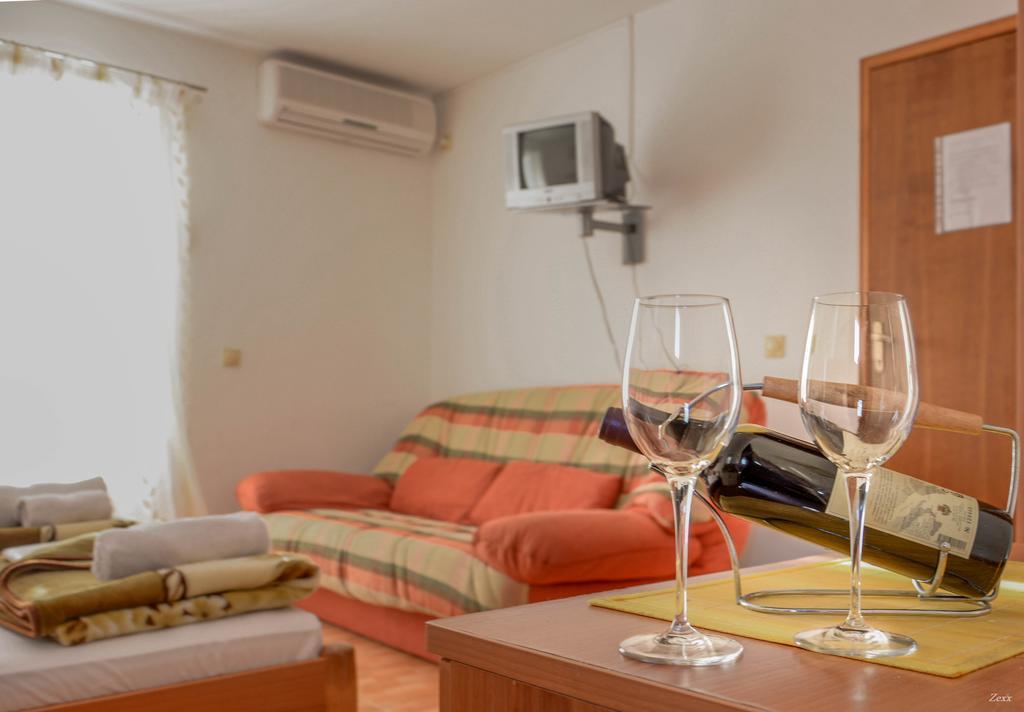 Apartments Drobni Pijesak Petrovac Extérieur photo