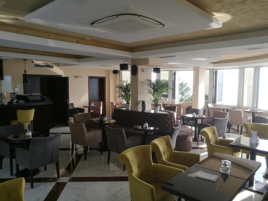 Apartments Drobni Pijesak Petrovac Extérieur photo